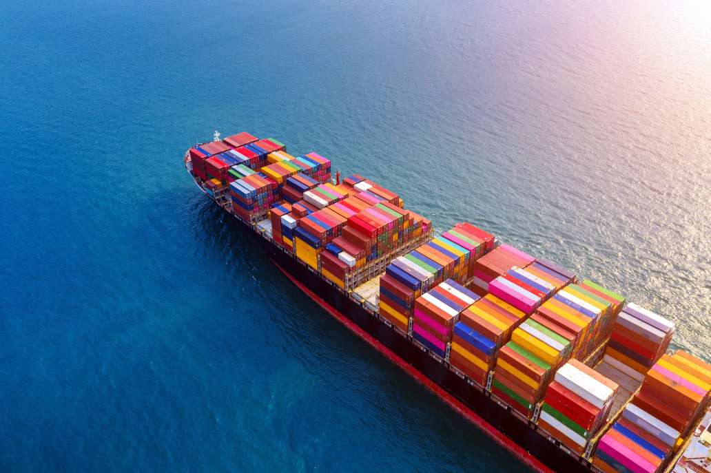 container shipping industry